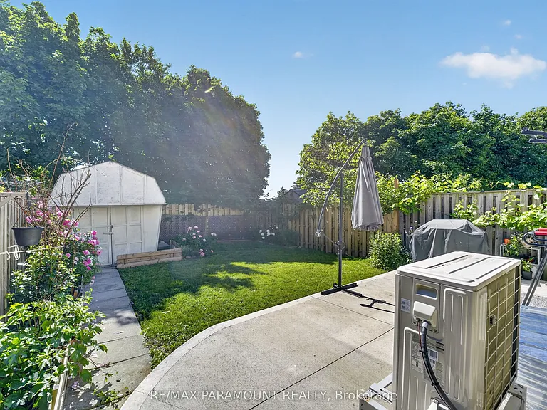 32 Fanshawe Dr — Photo 34