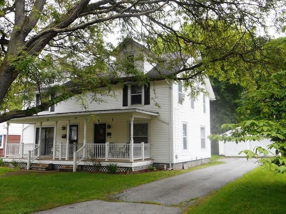 1st image of 18 Peer St