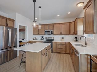 1291 Crane Meadow Way, Sun Prairie, WI 53590