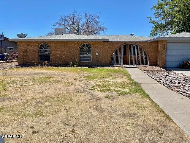 1st image of 204 Serrania Dr