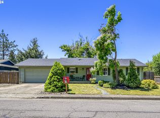 413 S 2nd St, Creswell, OR 97426