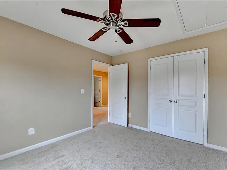 4228 Woods Creek Ln — Photo 54