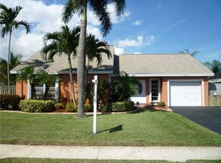 8531 NW 7th St, Pembroke Pines, FL 33024