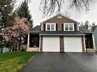 119 Arbor Dr, Providence, RI 02908