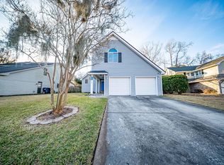 111 River Oak Ln, North Charleston, SC 29418