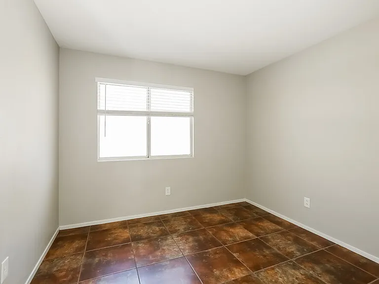 1621 Running Creek Dr — Photo 13