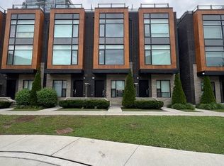 200 Malta Ave #9, Brampton, ON L6Y 6H8
