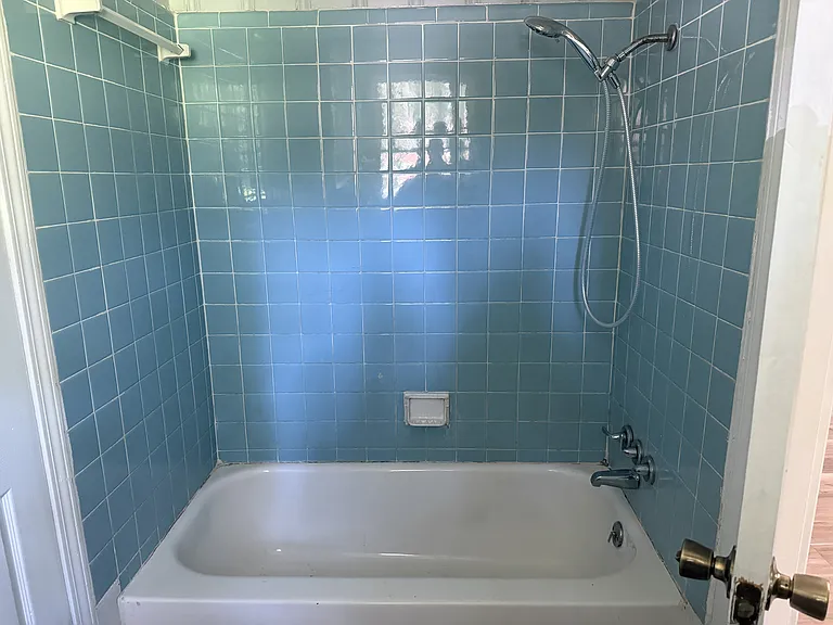 1307 Hemingway St — Photo 10