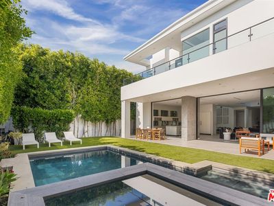 649 N Edinburgh Ave, Los Angeles, CA, 90048