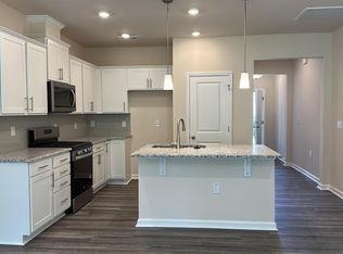 887 Falls Grove Trl, High Point, NC 27265