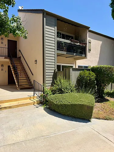 25715 Hogan Dr #B1 Photo 1