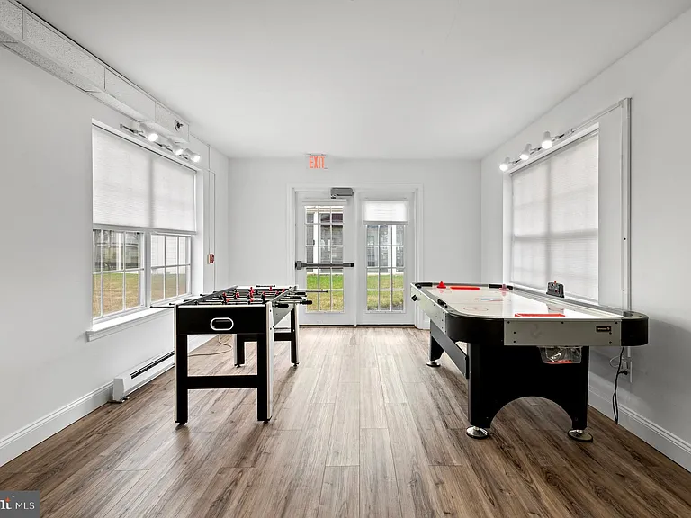 4115 Centennial Sta — Photo 45