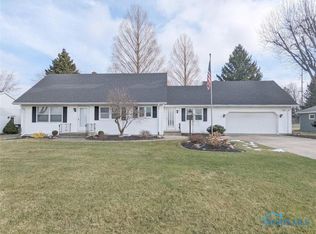2143 Tiffin Rd, Fremont, OH 43420