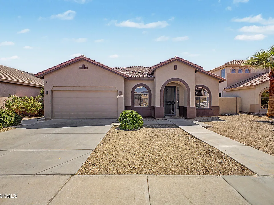 7233 W Paradise Ln