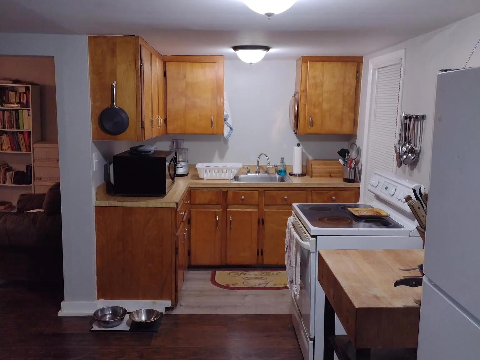 13 Cottage St — Photo 4