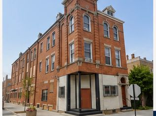 2458 S Sawyer Ave #2F, Chicago, IL 60623