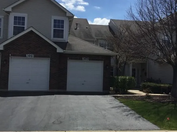 3079 Kentshire Cir, Naperville, IL 60564