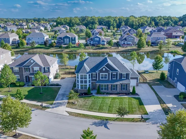 1645 Altair Dr, Carmel, IN 46032