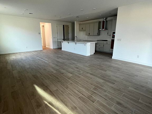 4th image of 31825 N 130TH Avenue
