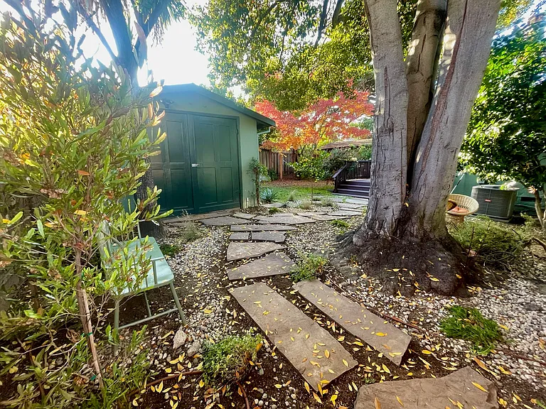 855 Walnut Ave — Photo 28