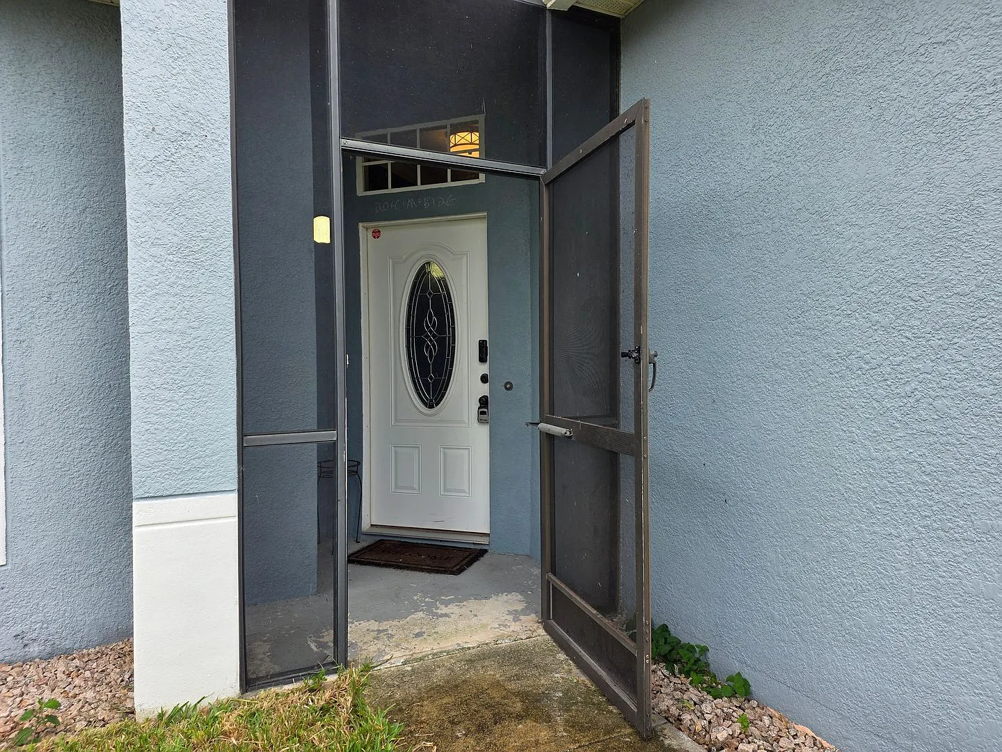 Three Bedroom House at Waterside Estates in Orlando — Photo 4