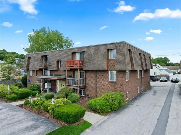 10 Josephine St APT 309, North Providence, RI 02904