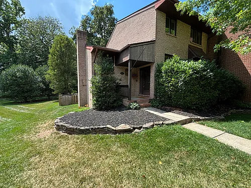 412 Five Farms Ln Photo 1