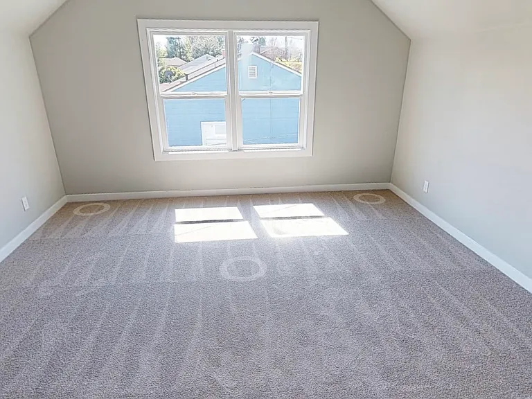 8604 N Hamlin Ave #8604 — Photo 5