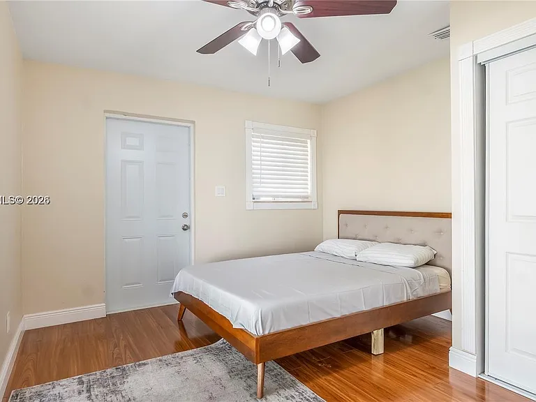 5211 NE 17th Ave — Photo 37