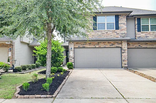 6458 Calgary Woods Ln Photo 1