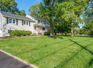 26 Columbia Rd, Morristown, NJ 07960