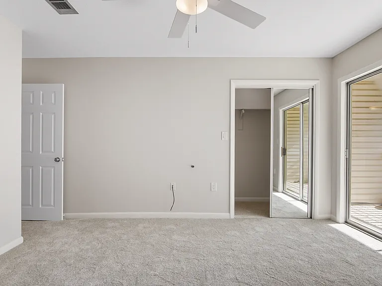 51 Cross Creek Rd #11 — Photo 15