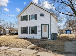 624 1st Ave W, Milan, IL