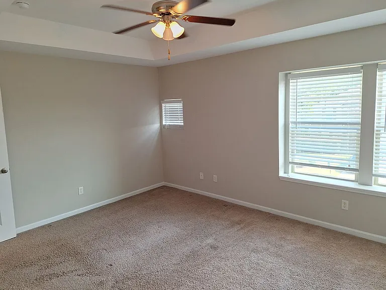 232 Allans Mill Dr — Photo 8