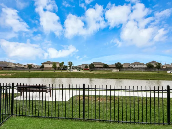 25106 Squire Knoll St, Katy, TX 77493