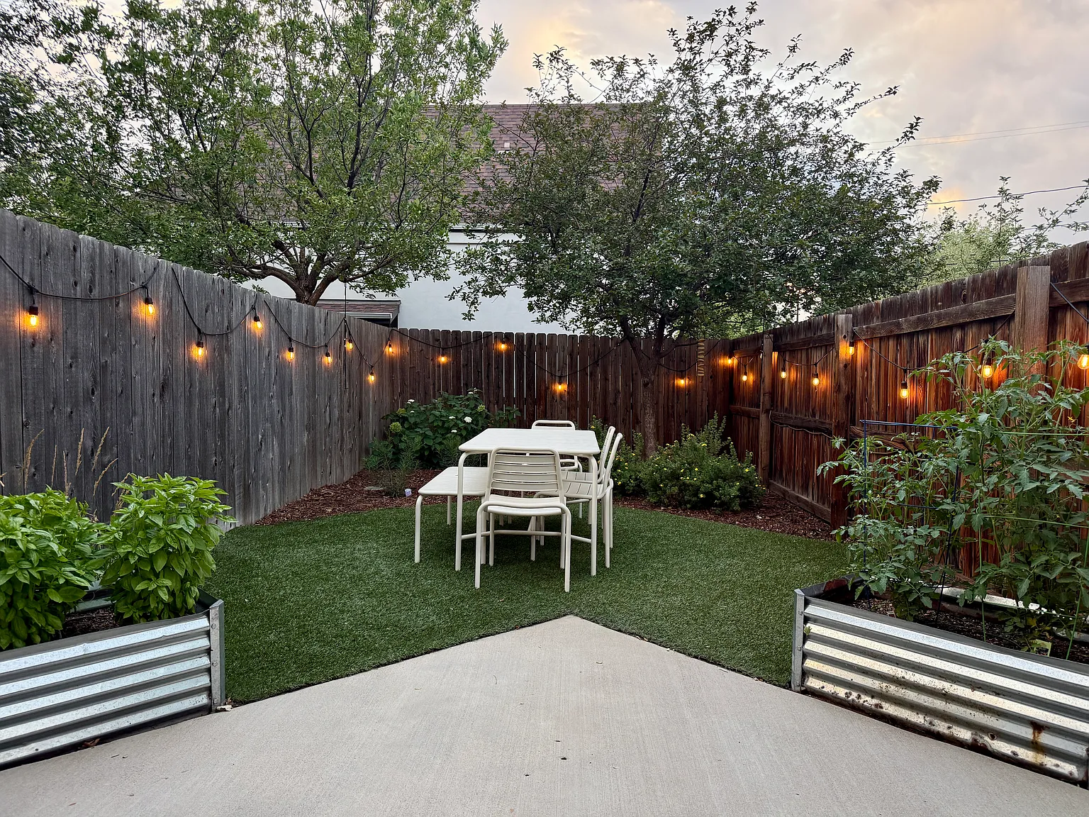 2 bed, 2.5 bath, 1460 sqft, $3,250 — Photo 3