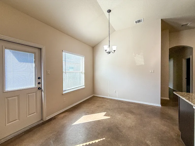 342 Emma Dr #2-1 — Photo 5