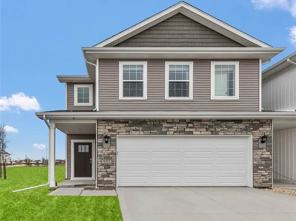 4579 SE Ember Ln, West Des Moines, IA 50265