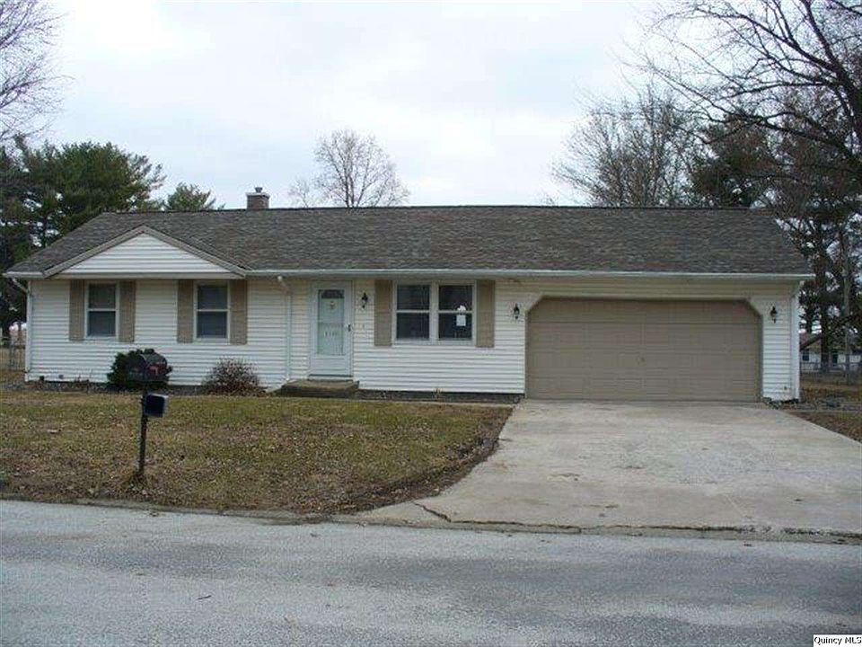 Home for Sale in Quincy, IL $124,900