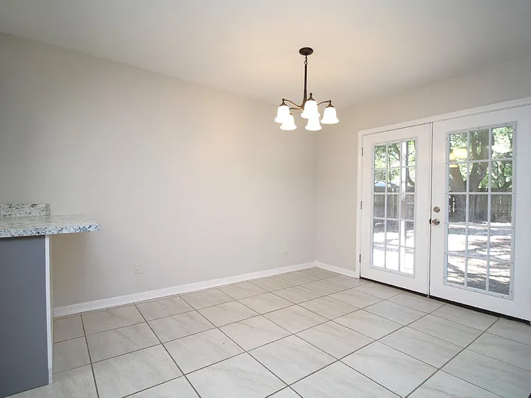 7225 Dogwood Terrace Dr #A — Photo 10