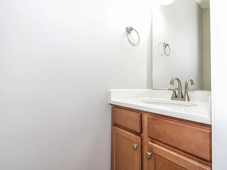 8695 Rogers Park Ave — Photo 16