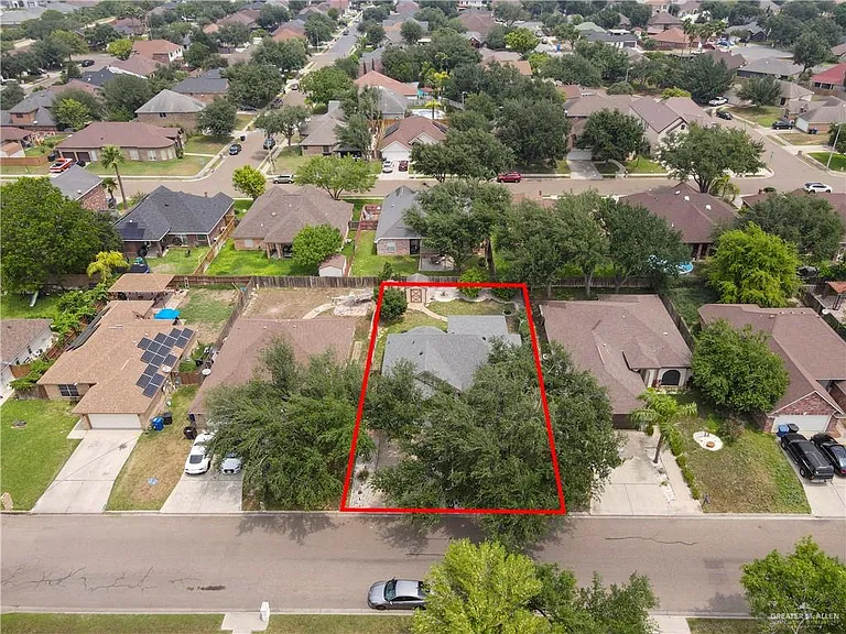 4608 W Ivy Ave — Photo 10