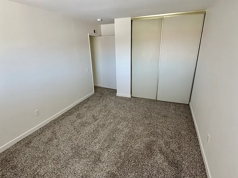 6566 Ridge Manor Ave — Photo 23