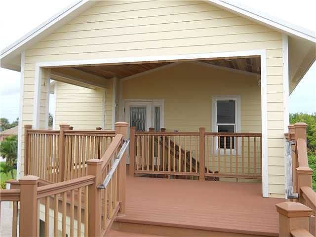 2nd image of 3601 NE Ocean Blvd