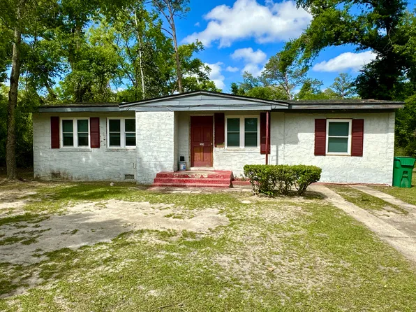 2324 Sterling Pl, Valdosta, GA 31602