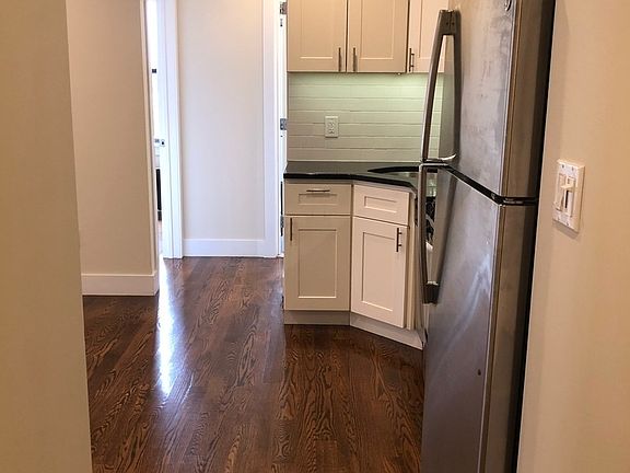 3rd image of 593 1st Ave #4