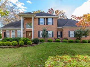 1447 Oakwood Hollow Ln, Toms River, NJ