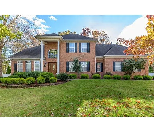 1447 Oakwood Hollow Ln photo 1