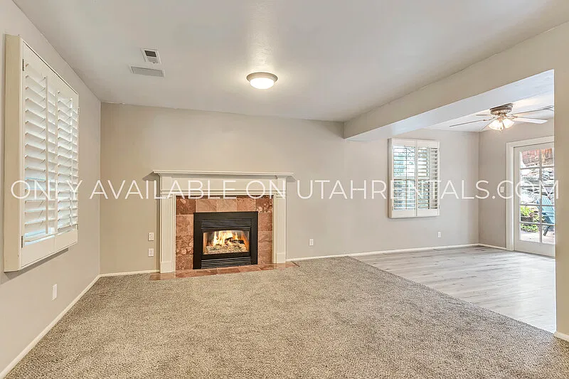 4 bed, 3.0 bath, 2626 sqft, $2,700 — Photo 3