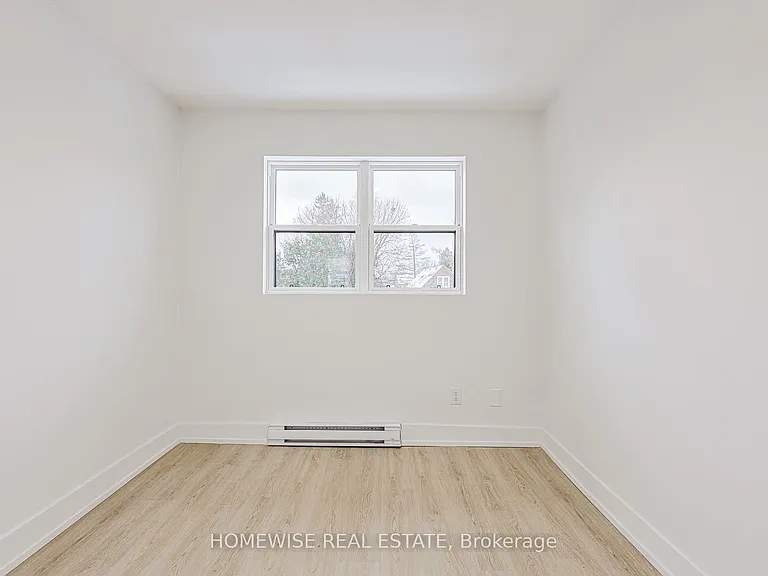 100 Liberty St N #18B — Photo 8